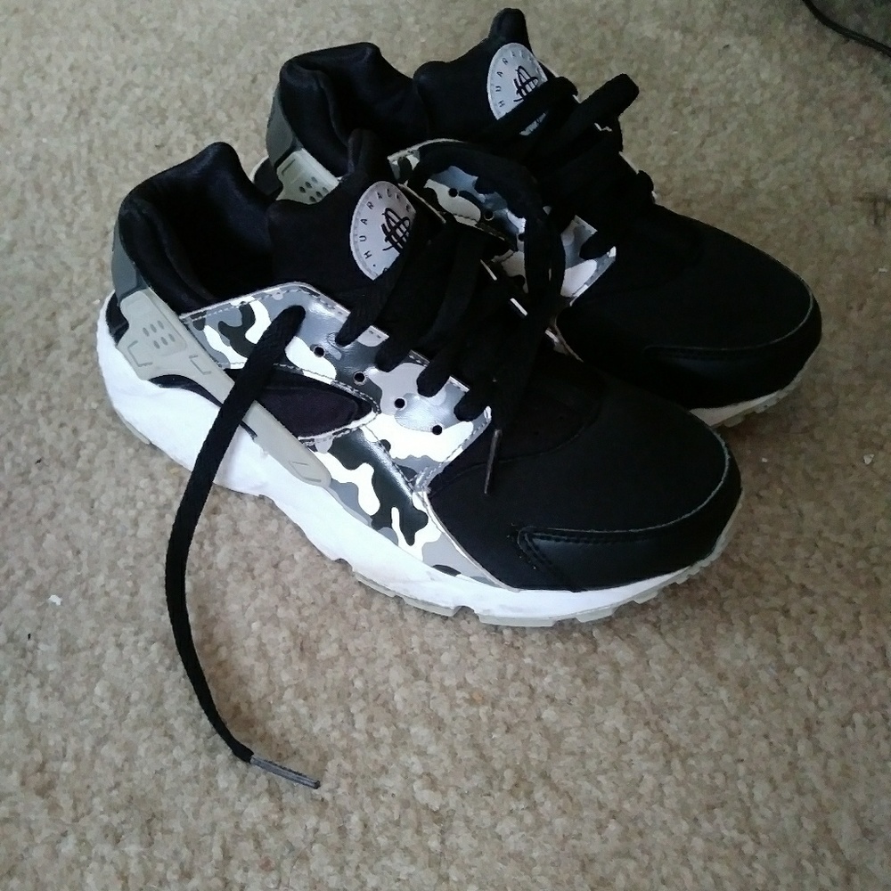 👟  camaflouge detailed huarache